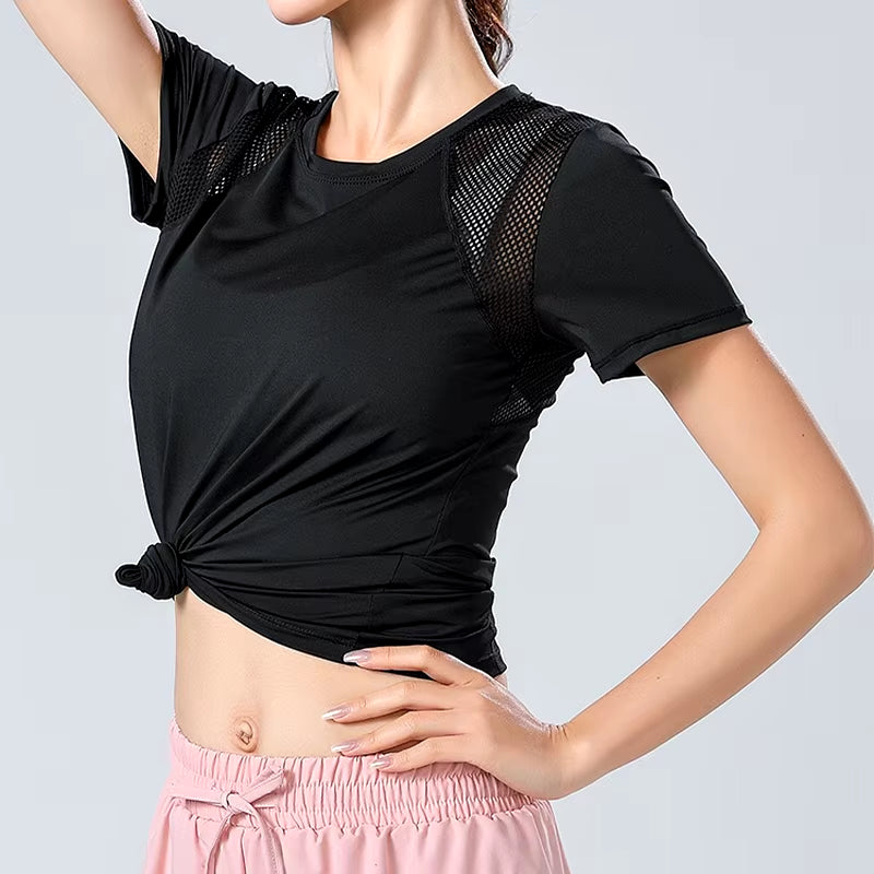 Aiithuug Mesh Patchwork round Neck Yoga Top with Reflective Stripes Women'S High Elasticity Breathable Workout Pilates Gym Shirt